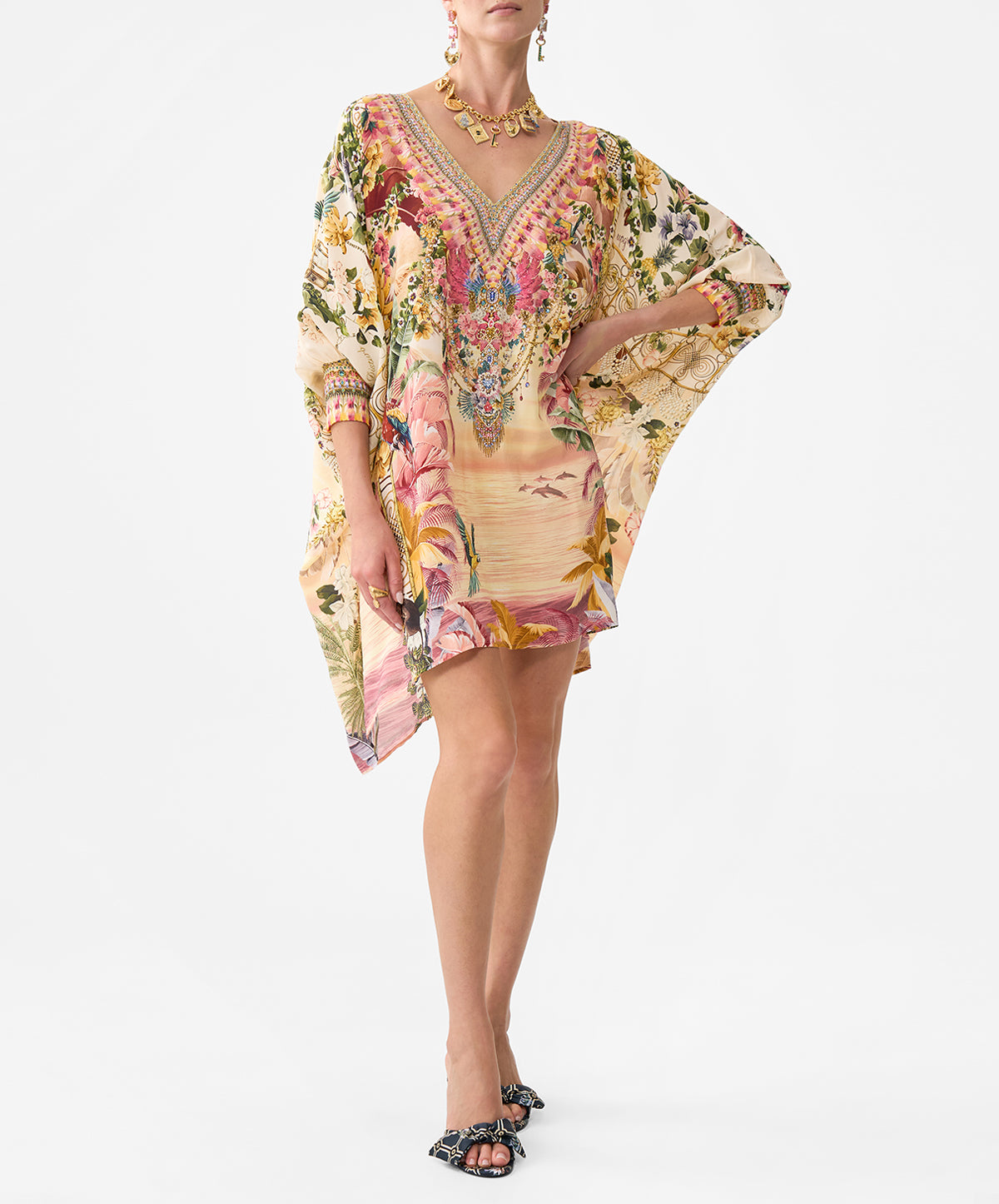 Short Kaftan With Cuff