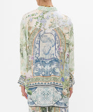 Load image into Gallery viewer, Long Line Shirt With Yoke And Button Detail