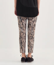 Load image into Gallery viewer, Acrobat Serpent 7/8 Pant