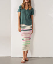 Load image into Gallery viewer, Pleated Midi Skirt