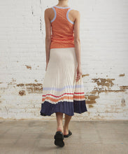 Load image into Gallery viewer, Knitted Sleeveless T-Shirt