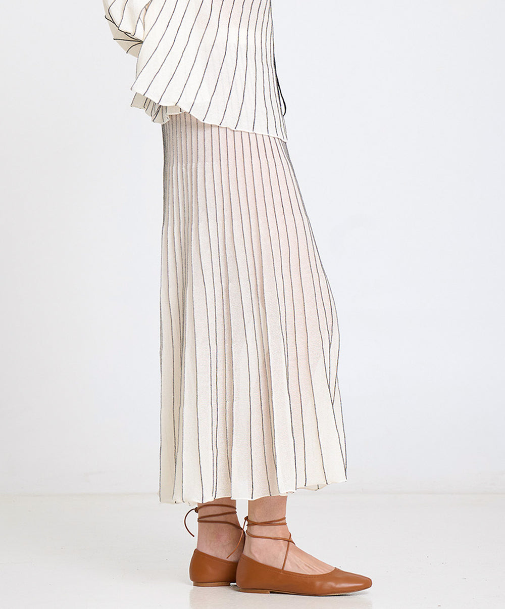 Midi Radial Skirt