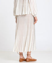 Load image into Gallery viewer, Midi Radial Skirt