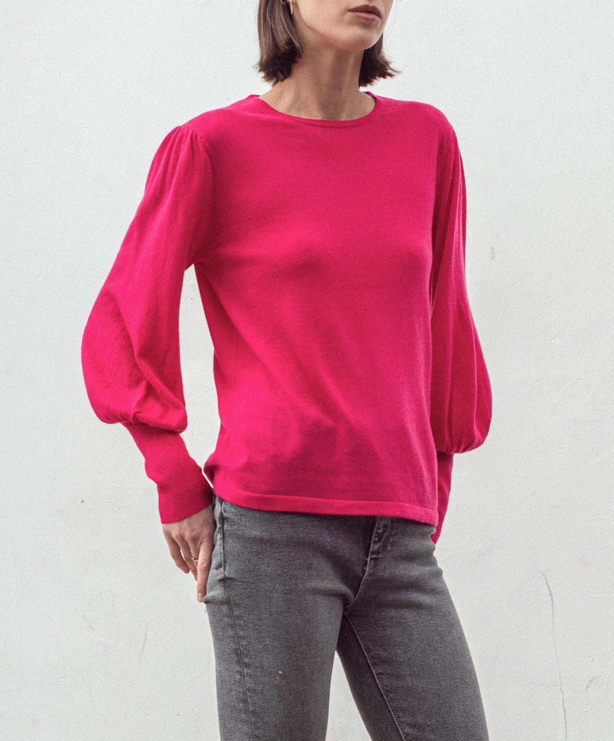 N.33 Cashmere Blend Bell Sleeve Crew