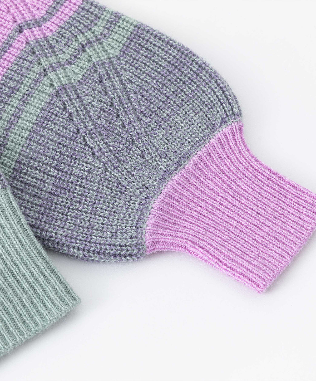 N.77 Cashmere Blend Chunky Ombre Balloon Sleeve