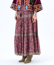 Load image into Gallery viewer, DiamondLL Printed Satin Maxi Skirt