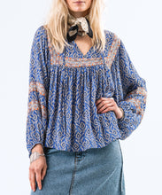 Load image into Gallery viewer, TeelLL Printed Satin Blouse