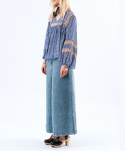 Load image into Gallery viewer, TeelLL Printed Satin Blouse