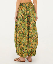 Load image into Gallery viewer, Green Forest Parrots Pockets Balloon Pants
