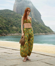 Load image into Gallery viewer, Green Forest Parrots Pockets Balloon Pants