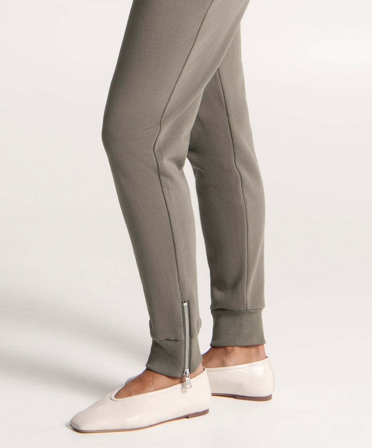 Nepal Pant
