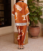Load image into Gallery viewer, Soleil D&#39;Amour Tapered Silk Pant