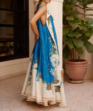 Load image into Gallery viewer, Luda Gown