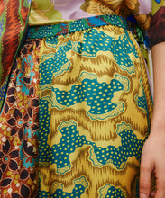 Load image into Gallery viewer, Arnie Silk Short