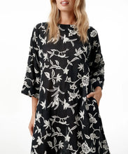 Load image into Gallery viewer, Deia Embroidery Deia Dress