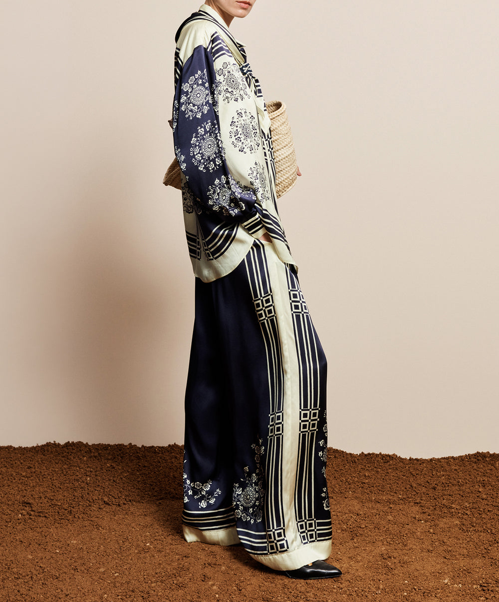 Banderra Scarf Silk Shirt