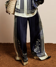 Load image into Gallery viewer, Banderra Silk Pant