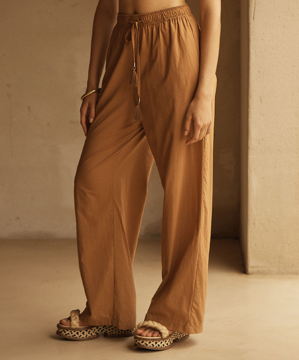 CAMMELLO Straight Leg Pant