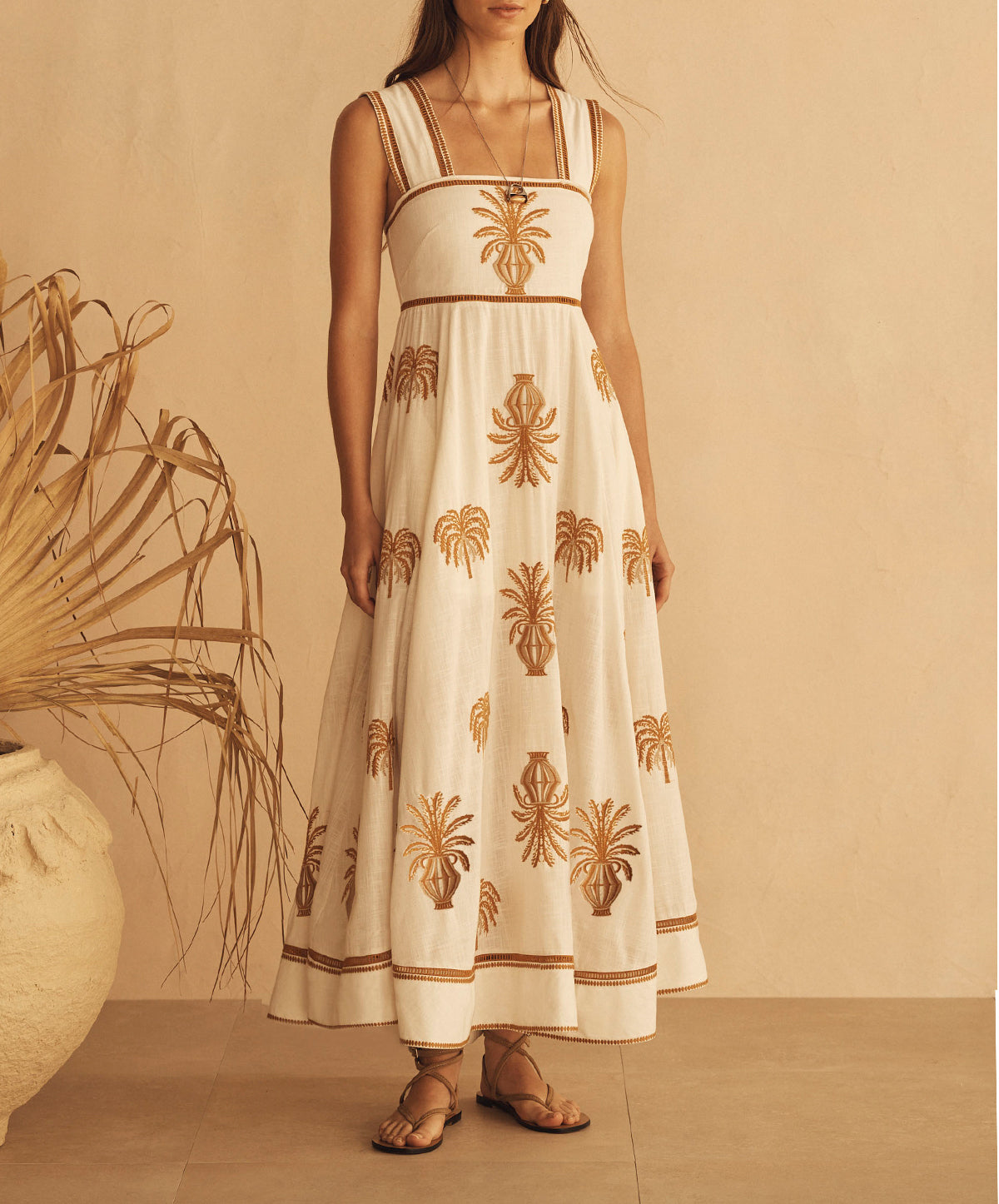 DALLA PALMA EMBROIDERED Empire Maxi Dress