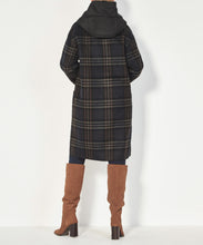 Load image into Gallery viewer, Rush Coat