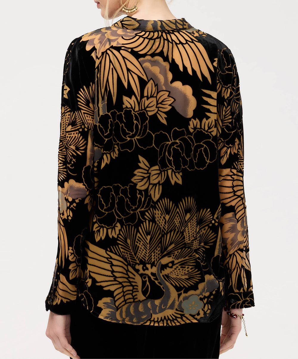 The Audrey Shirt With Shirt Tail Hem