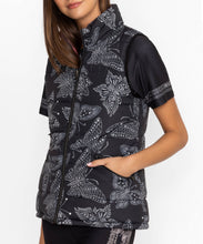 Load image into Gallery viewer, Braemar Puffer Vest (Reversible)