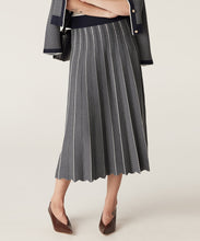 Load image into Gallery viewer, Astoria Crepe Skirt
