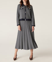 Load image into Gallery viewer, Astoria Crepe Jacket