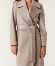 Load image into Gallery viewer, Evans Wool Coat