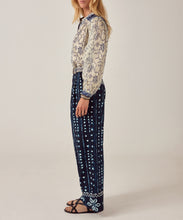 Load image into Gallery viewer, Cleo Blouse