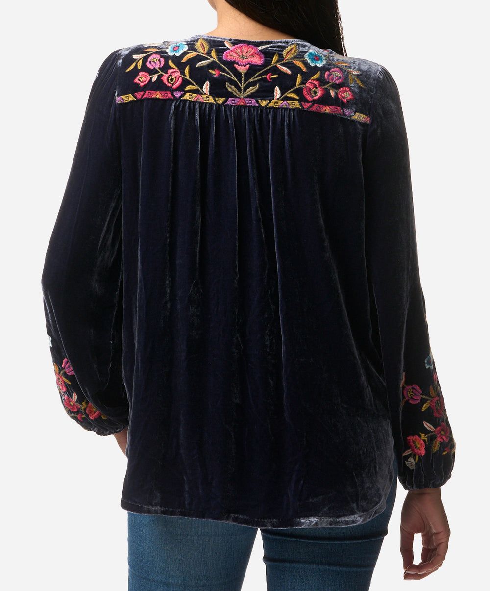 Curved Hem Prairie Blouse