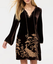 Load image into Gallery viewer, Kimono Sleeve Relaxed Dress
