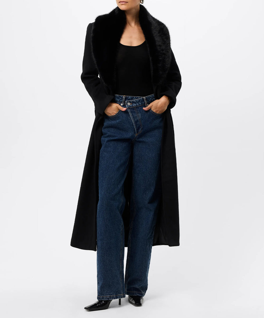 Andrea Coat