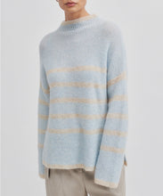 Load image into Gallery viewer, Ovalis Knit T-Neck