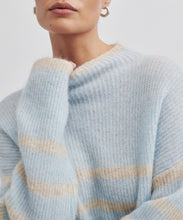 Load image into Gallery viewer, Ovalis Knit T-Neck