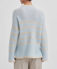 Load image into Gallery viewer, Ovalis Knit T-Neck