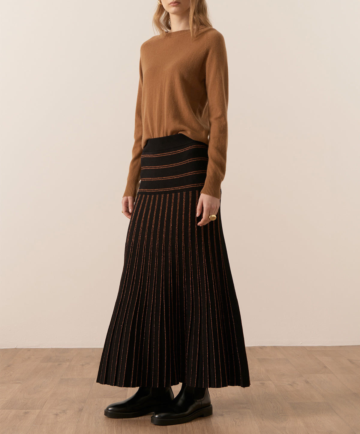 Gizelle Lurex Pleat Skirt