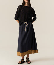 Load image into Gallery viewer, Speck Skirt