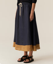 Load image into Gallery viewer, Speck Skirt