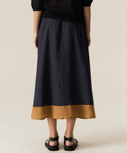 Load image into Gallery viewer, Speck Skirt