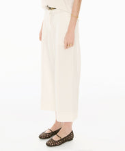 Load image into Gallery viewer, Oskar Cropped Pant