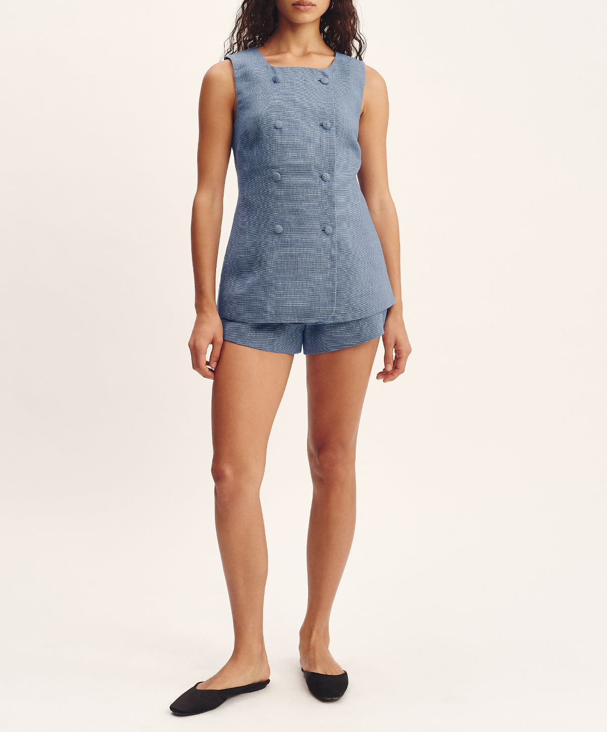 Thea Vest