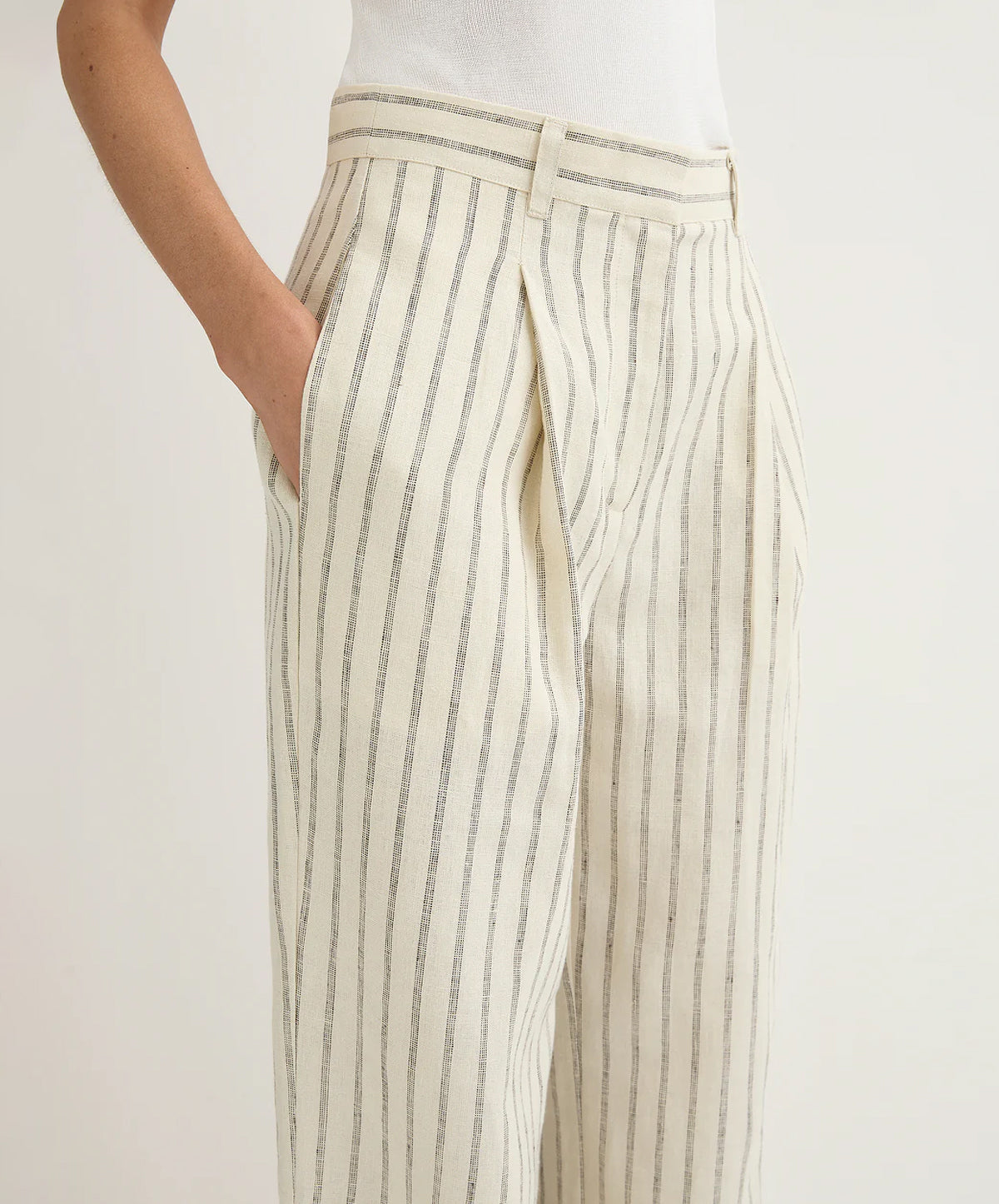 Mackenzie Trouser