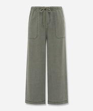 Load image into Gallery viewer, Angie Crop Wide Leg Pant