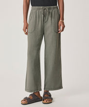Load image into Gallery viewer, Angie Crop Wide Leg Pant