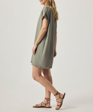 Load image into Gallery viewer, Lauren Dress