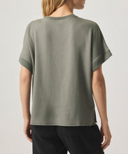 Load image into Gallery viewer, Supersoft Short Sleeve Sweatshirt
