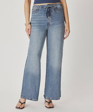 Load image into Gallery viewer, Lounge Denim Crop Pant