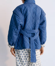 Load image into Gallery viewer, Eleni Woman Jacket (Reversible)