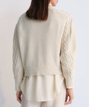 Load image into Gallery viewer, Quios Woman Jumper Macadamia